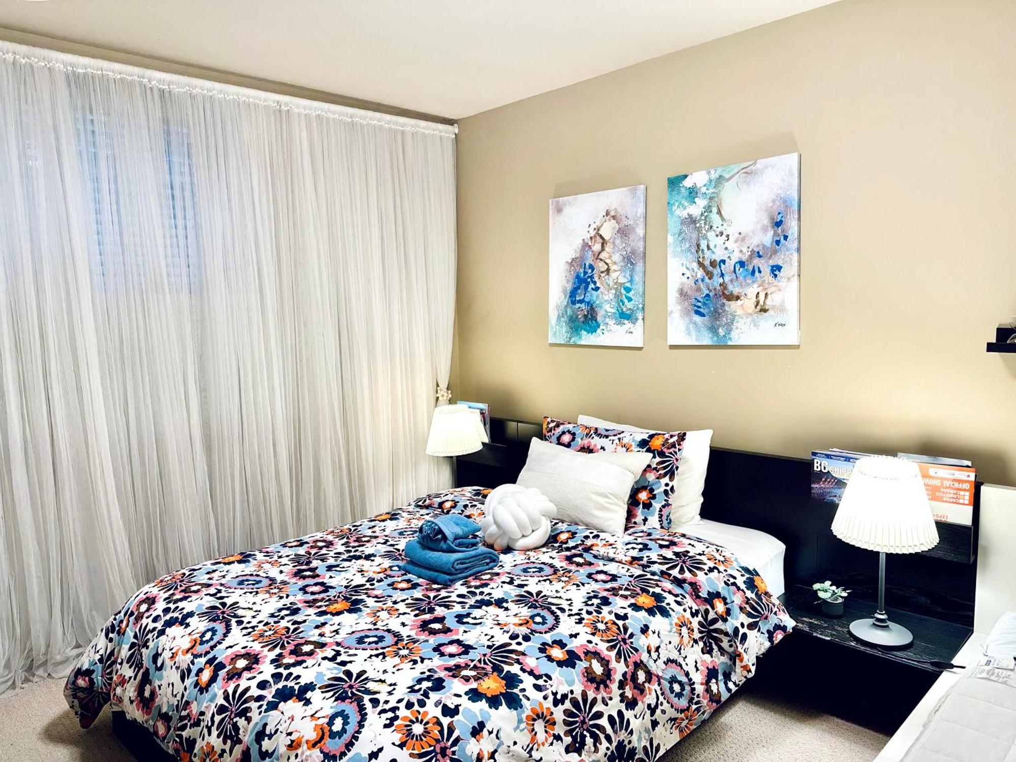 Scorpio House Langley Room B Esterno foto
