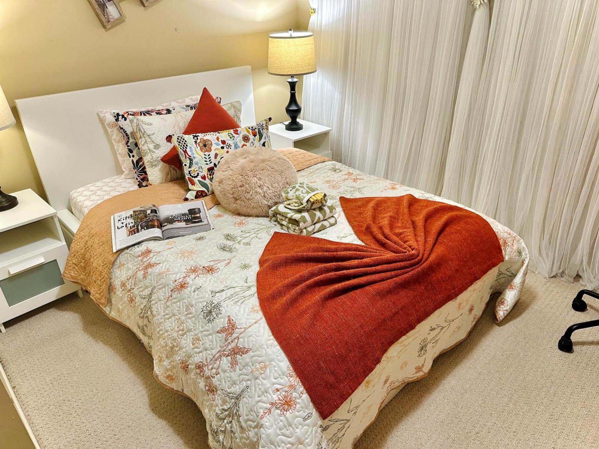 Scorpio House Langley Room B Esterno foto