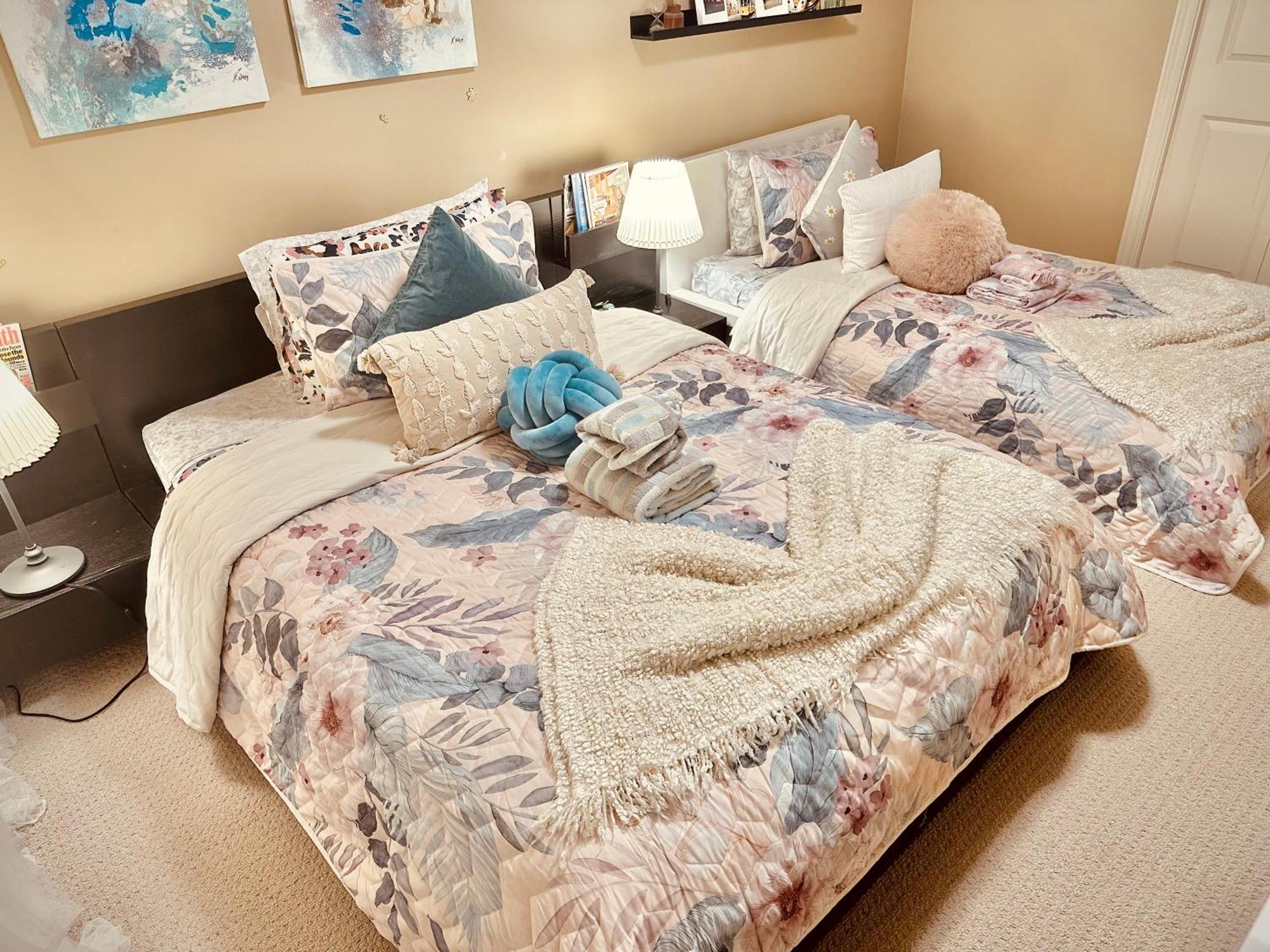 Scorpio House Langley Room B Esterno foto