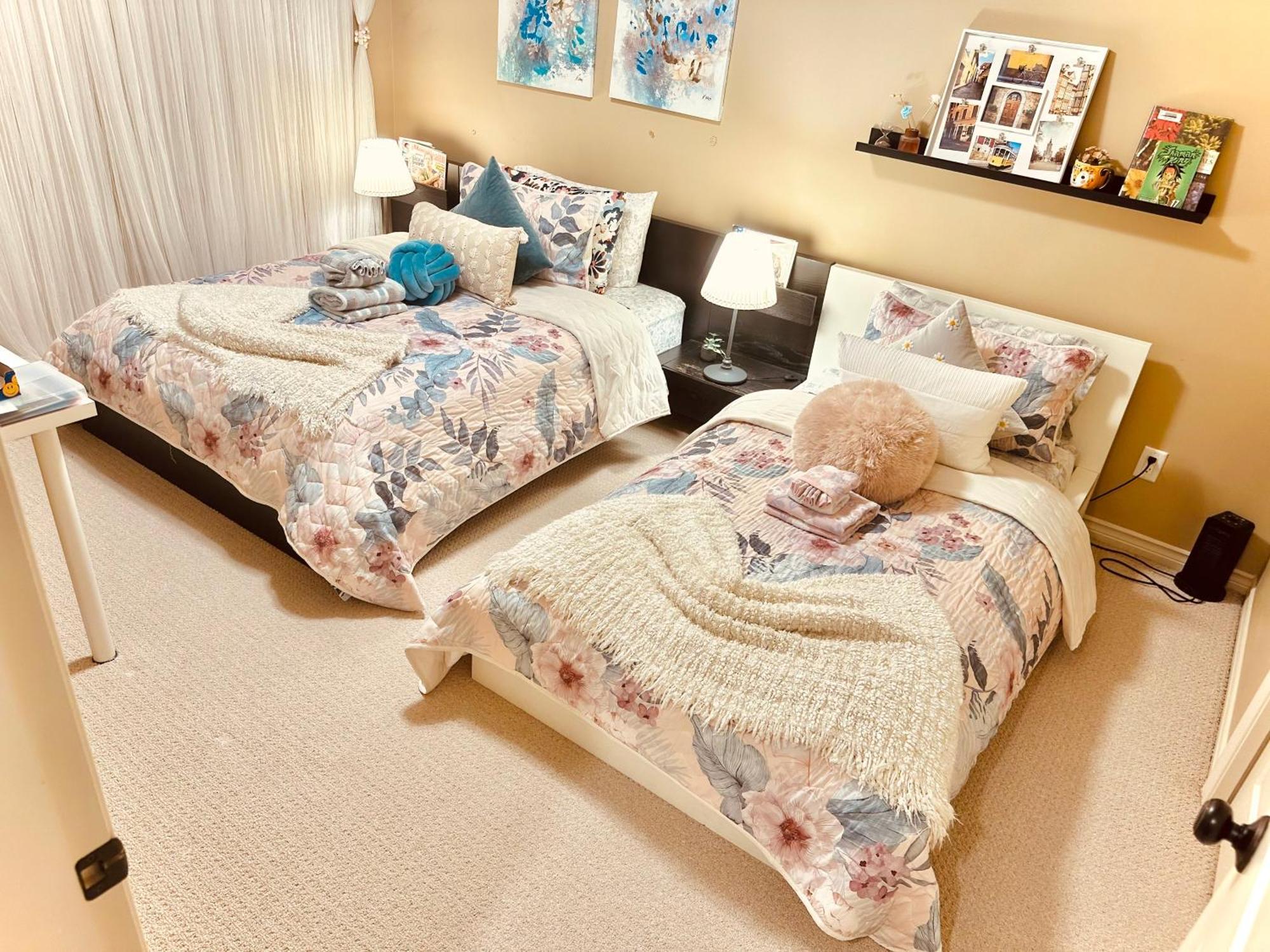 Scorpio House Langley Room B Esterno foto